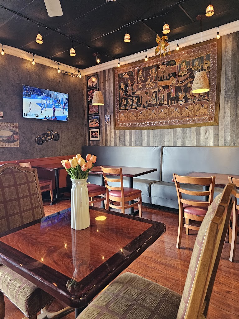 Maya thai