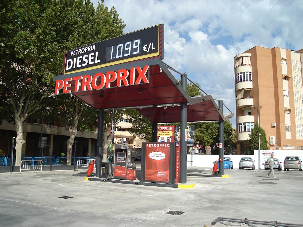 Petroprix — Surtidor de combustible