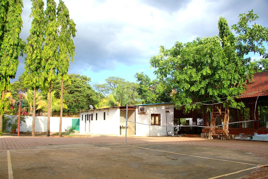 Sadanand Farmstay Resort