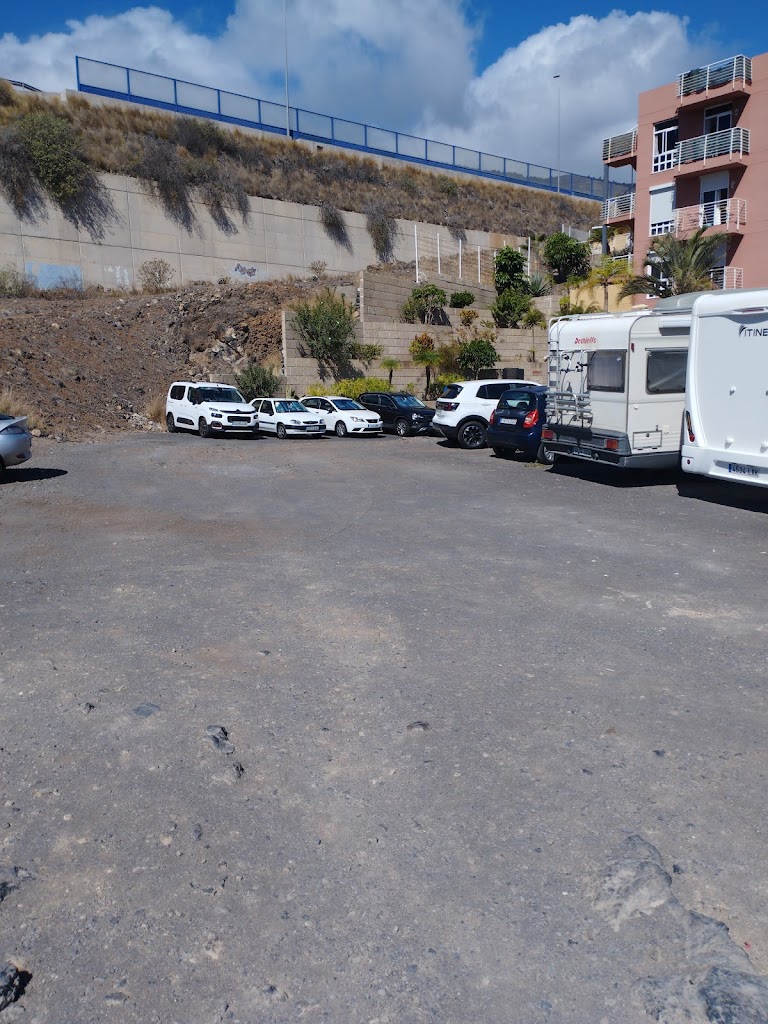 Aparcamiento calle Tibiabin