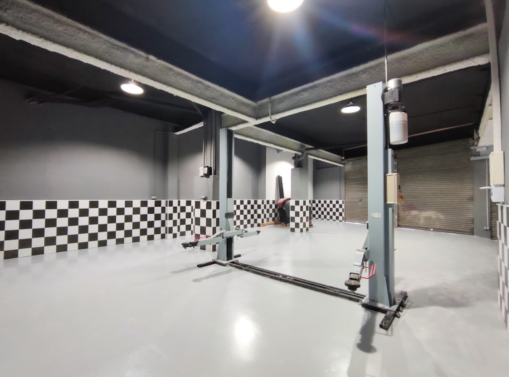LicusAuto & Cardetail - Taller mecanico en Vilafranca — Interior