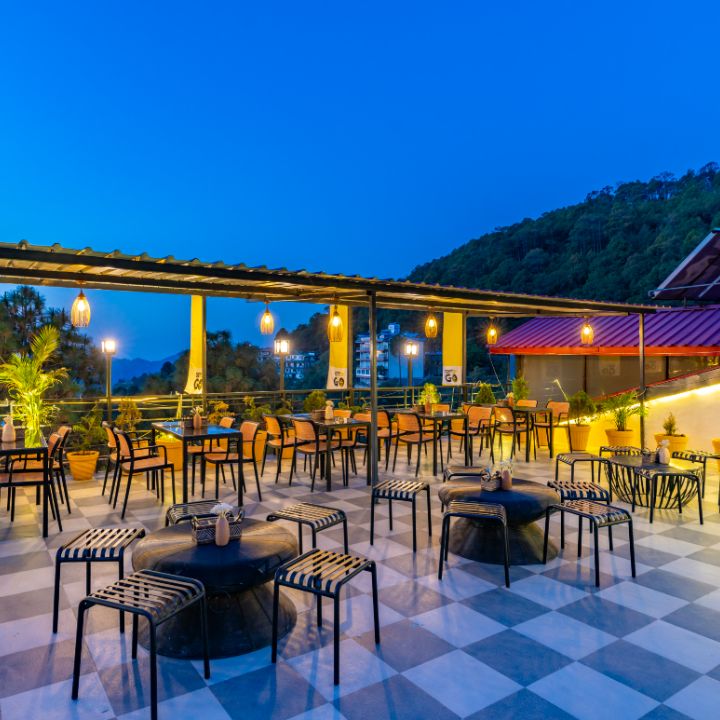 The Hosteller Kasauli