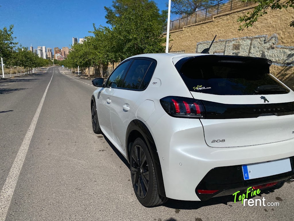 TopFine Rent | Alquiler de coches Benidorm | Alquiler de Motos Benidorm | Rent a Car Benidorm