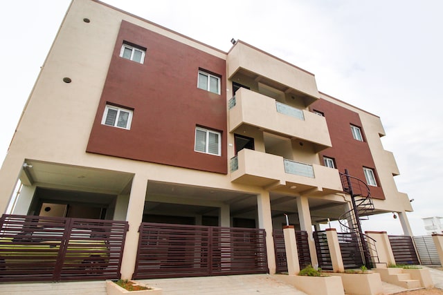 Oyo Honey Residency