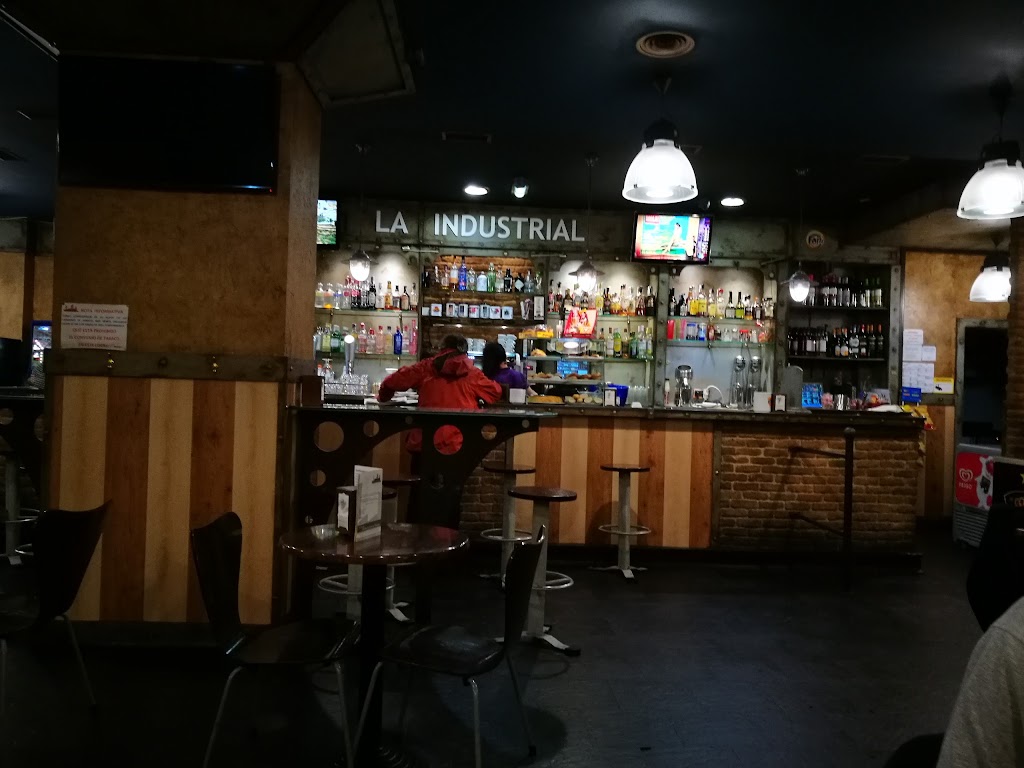La Industrial — Ambiente