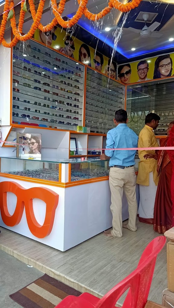Vinay Optical Cshmen Kii Dukaan
