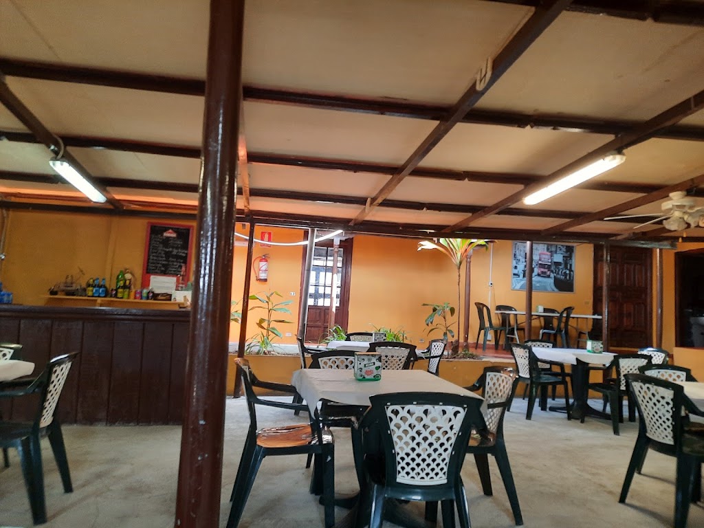 Guachinche Casa San Antonio — Ambiente