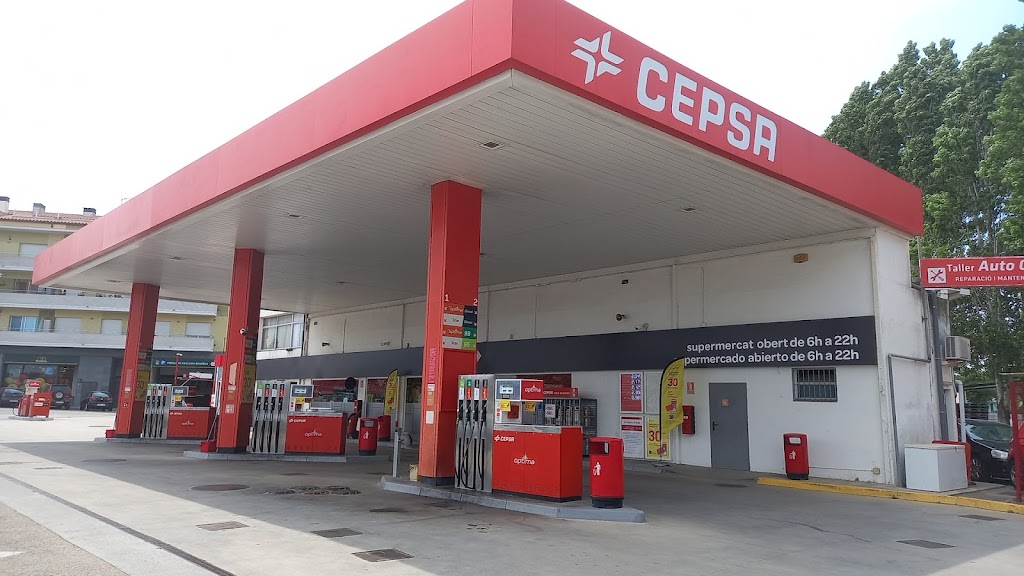 Estacion de servicio Cepsa — Exterior