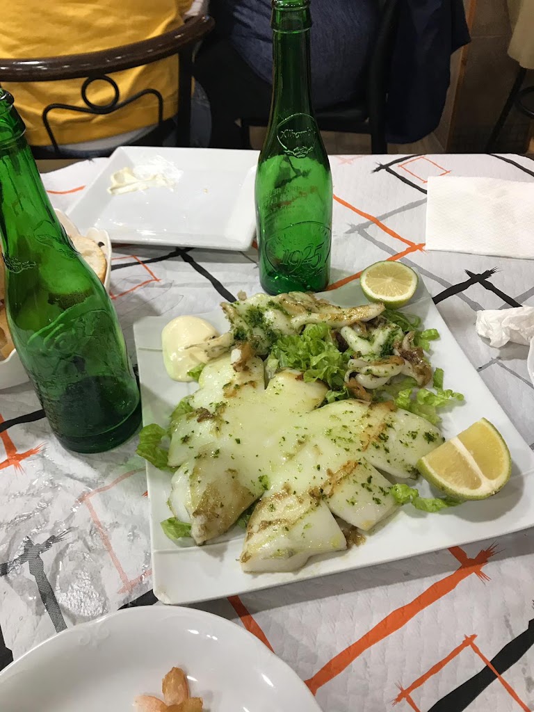 BAR EL REY e HIJOS. — Comida y bebida