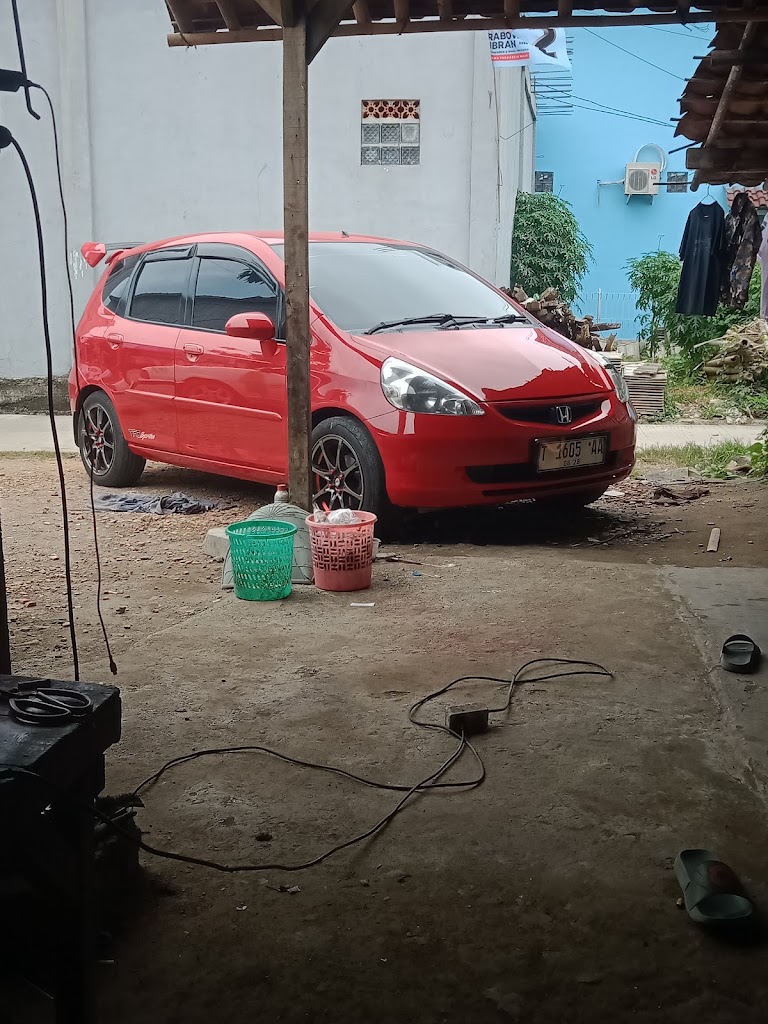 Bengkel mobil.bang johan/anda
