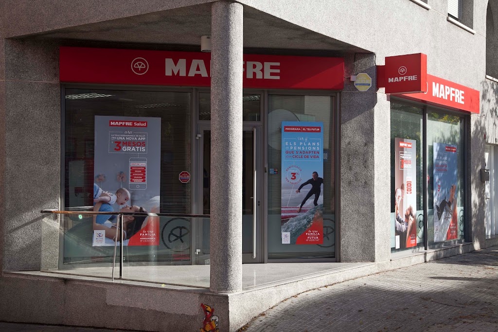 MAPFRE — Exterior