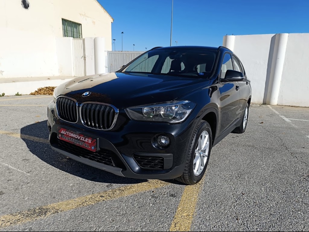Automoviles Basticars — Hatchback