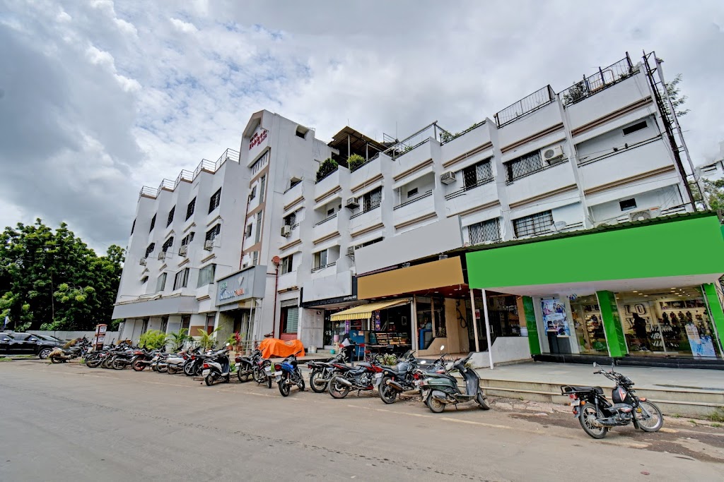 Hotel O Kohinoor Plaza