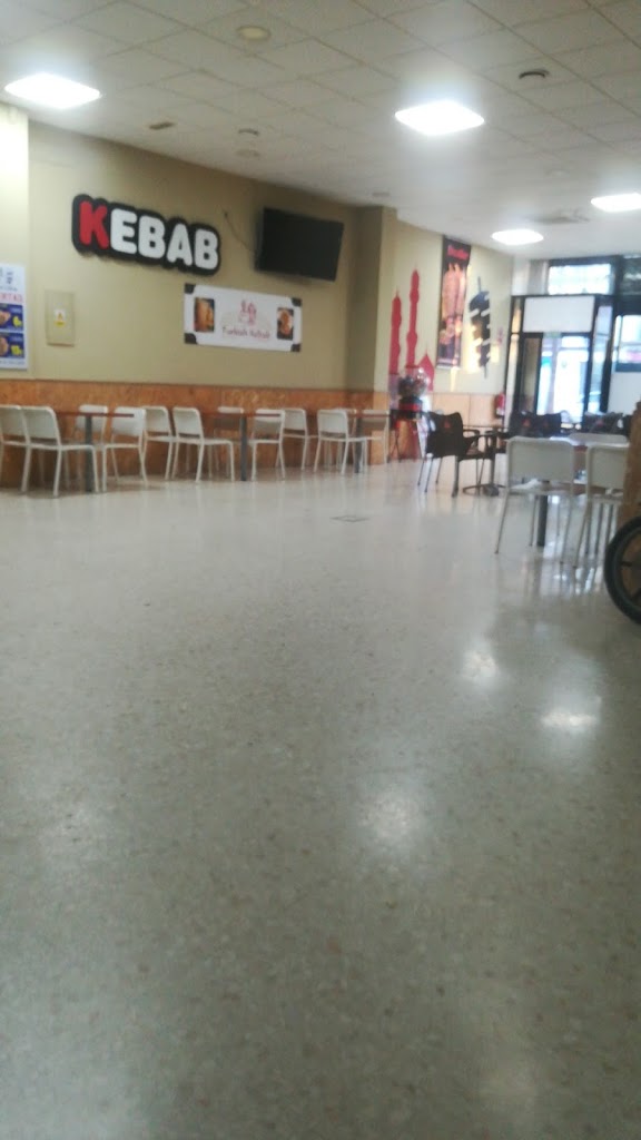 Estacion de servicio Cepsa — Interior