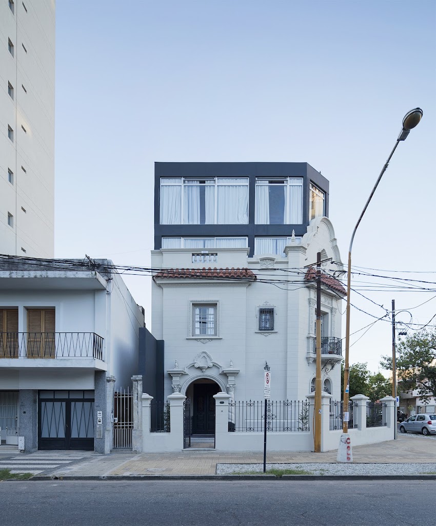 Ambit Boulevard Hotel Boutique