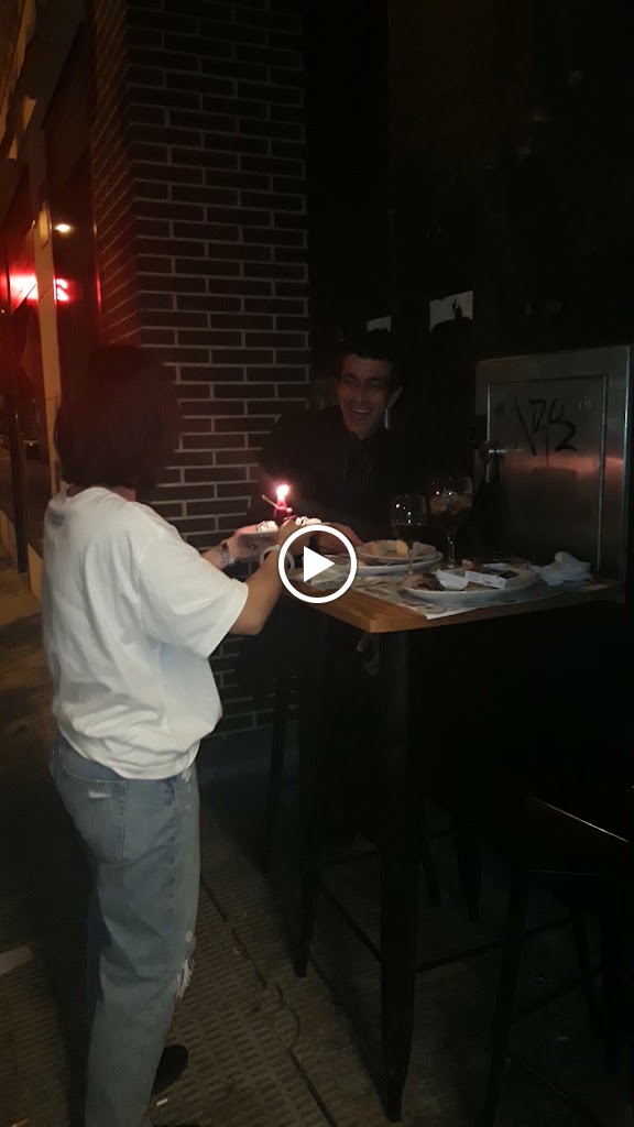 Bar restaurante Brooklyn Street — Videos