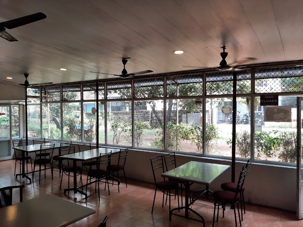 Makkani Restaurant