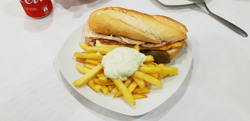 Meson Al-faray — Comida y bebida