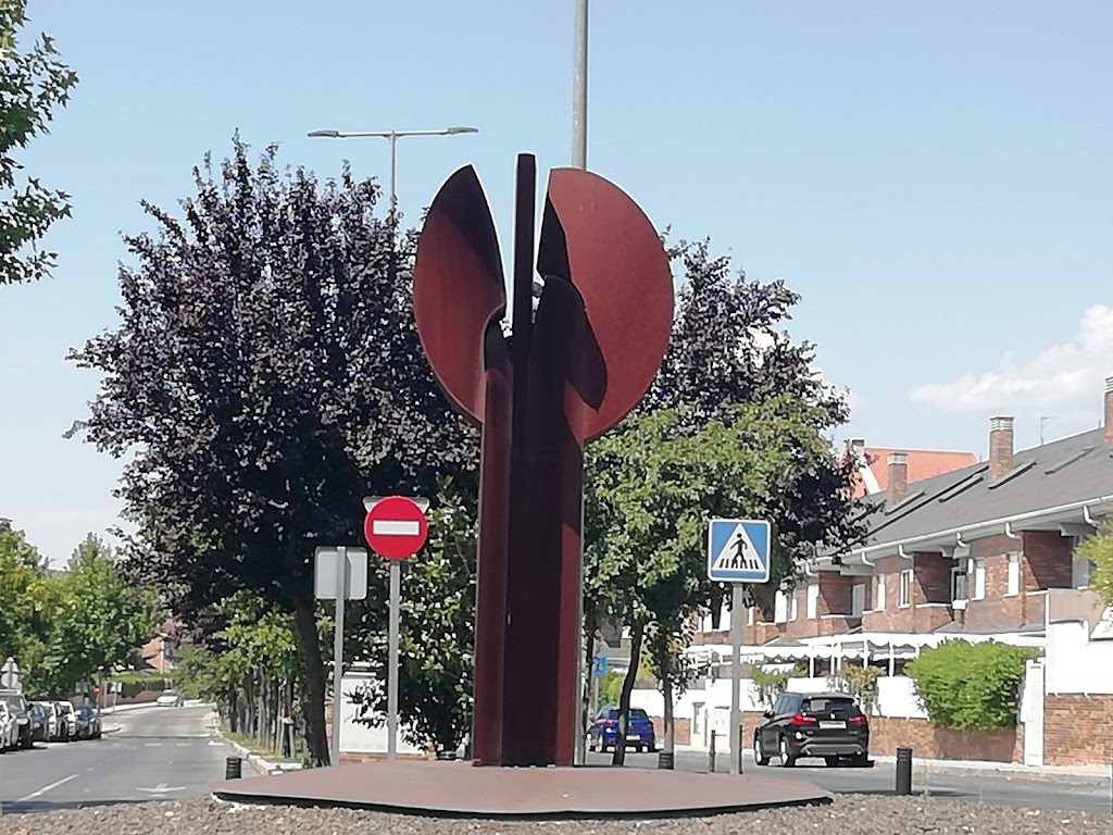 Escultura "La Mano"
