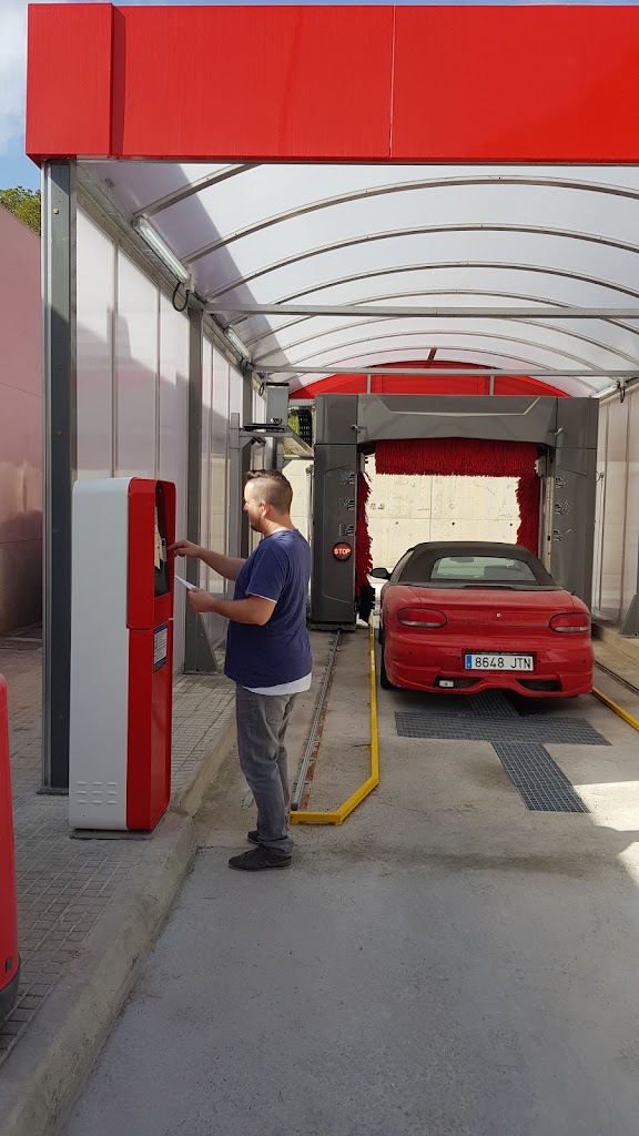 Estacion de servicio Cepsa — Servicio de lavado de coches