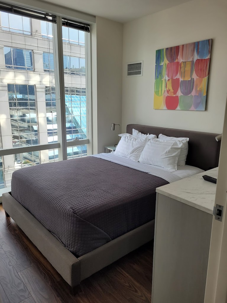Pinnacle Furnished Suites