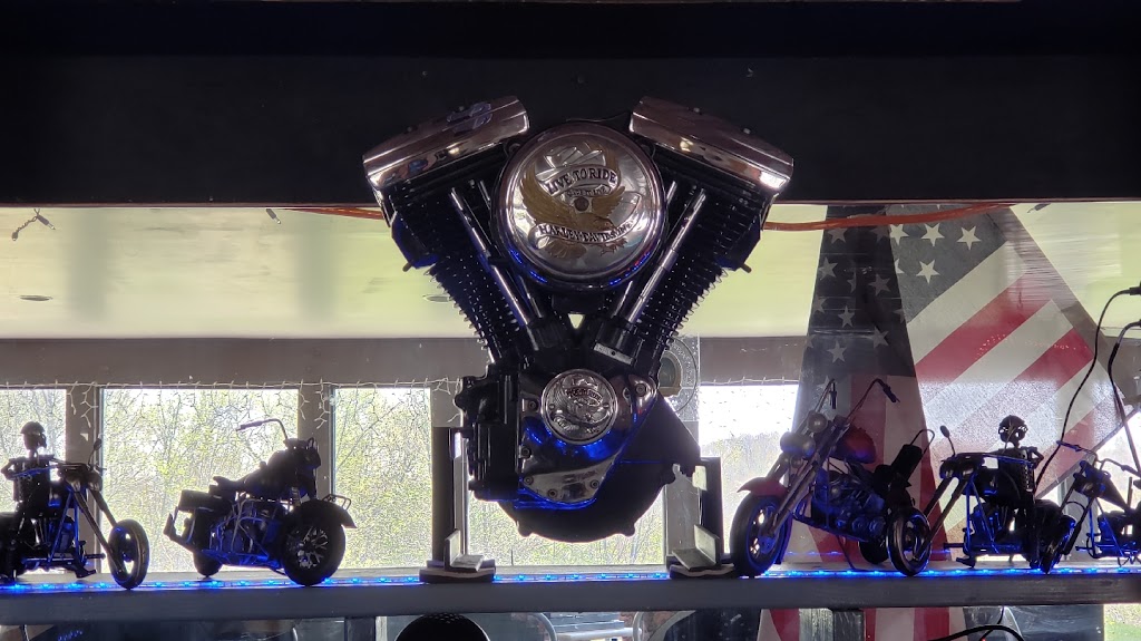  Little Summit Bar and Grill