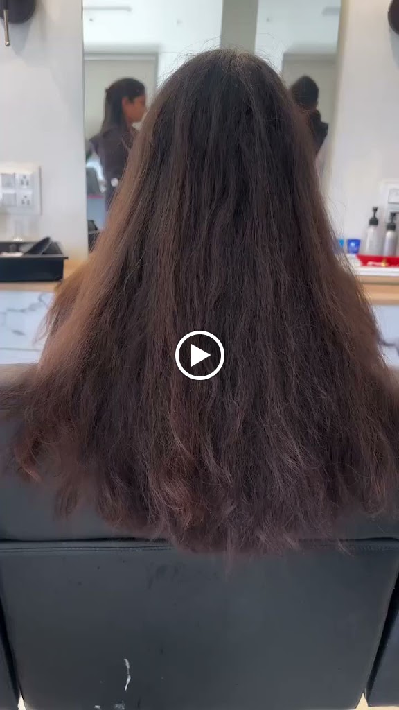 Shreeti Makeovers Salon Academy