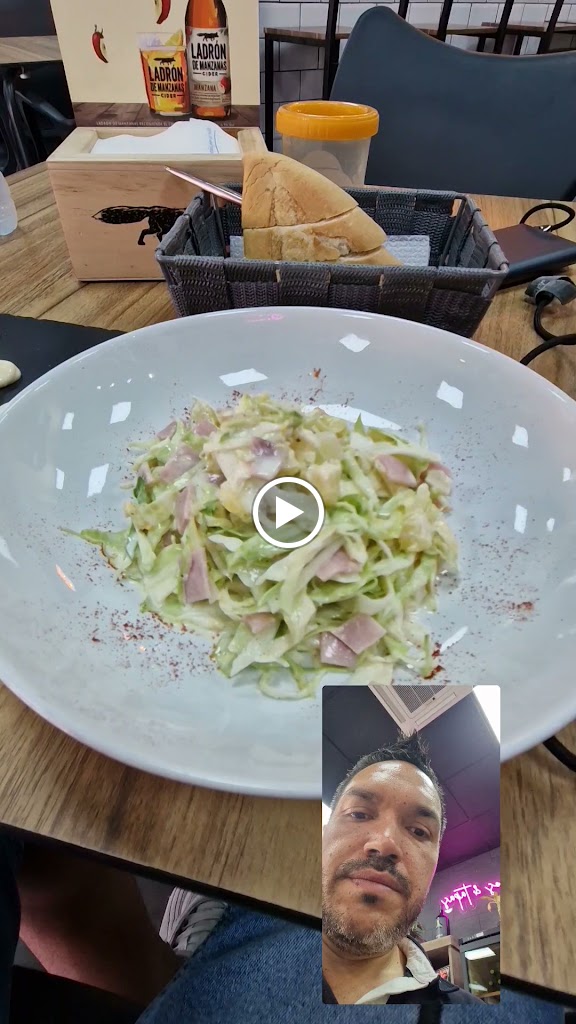 Restaurante Mar y Tierra Candelaria — Videos