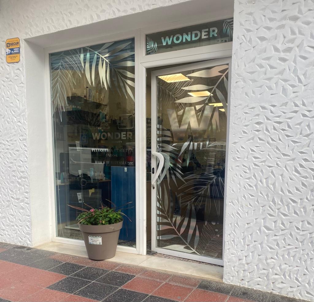 Peluqueria y Estetica Wonder