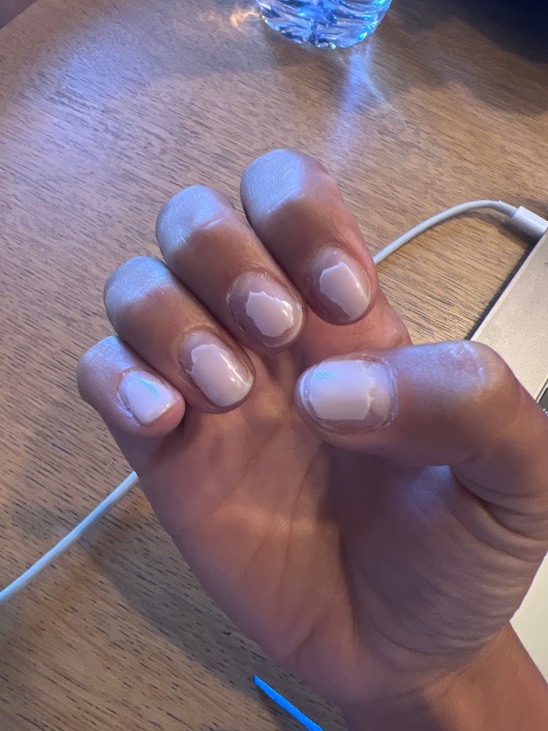Maison de Beaute Tarifa — Manicura