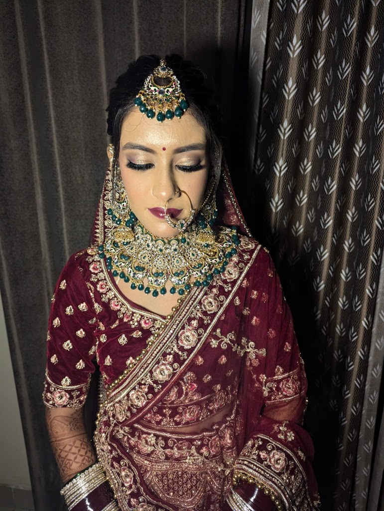 Deepika Sharma Makeover