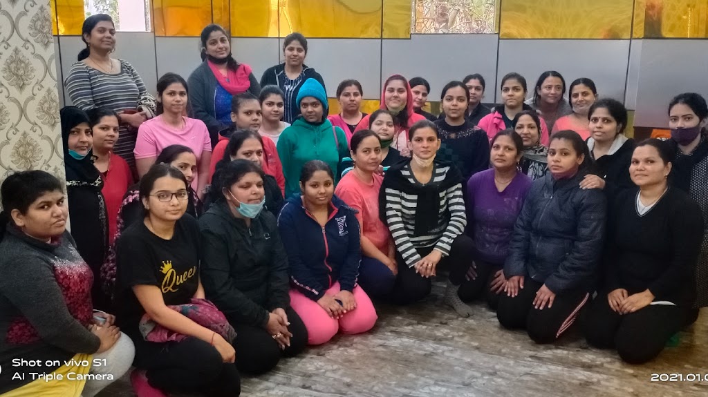 KhwaishNoor fitness centre