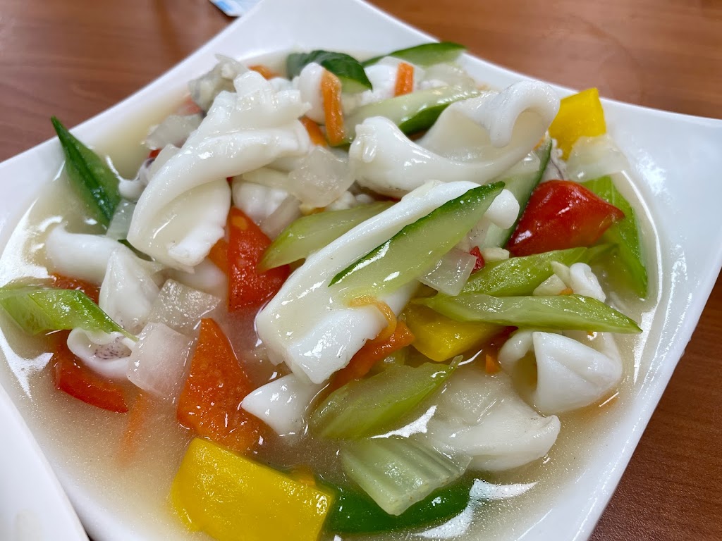 佳興冰菓店《隱藏版美食》在地美食｜銅板小吃｜平價｜人氣｜熱門餐廳｜黃金檸檬汁 的照片