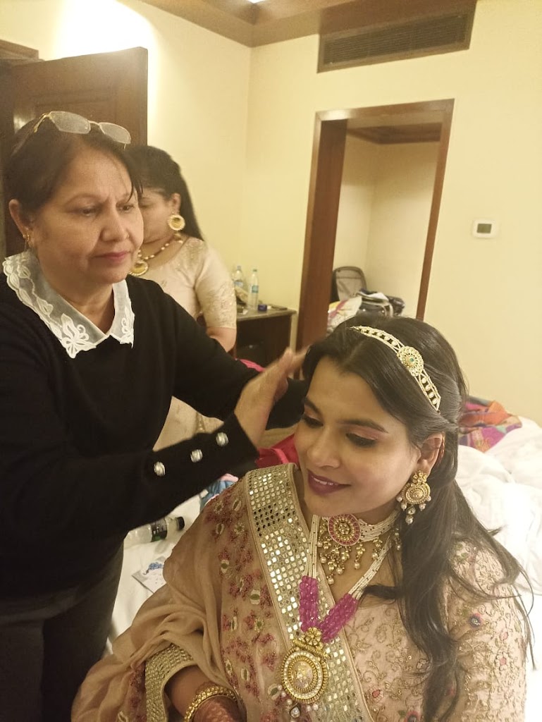 Varsha Herbal Beauty Parlour