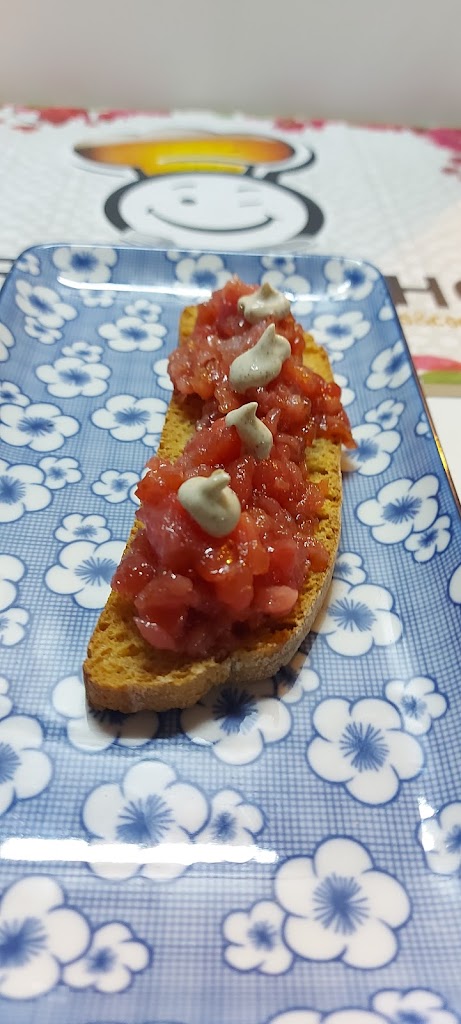 Buen Provecho — Comida y bebida