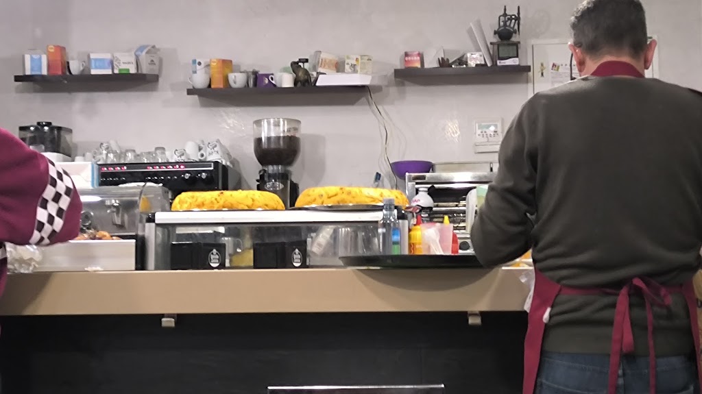 Cafe-Bar EL MERCADO. — Ambiente