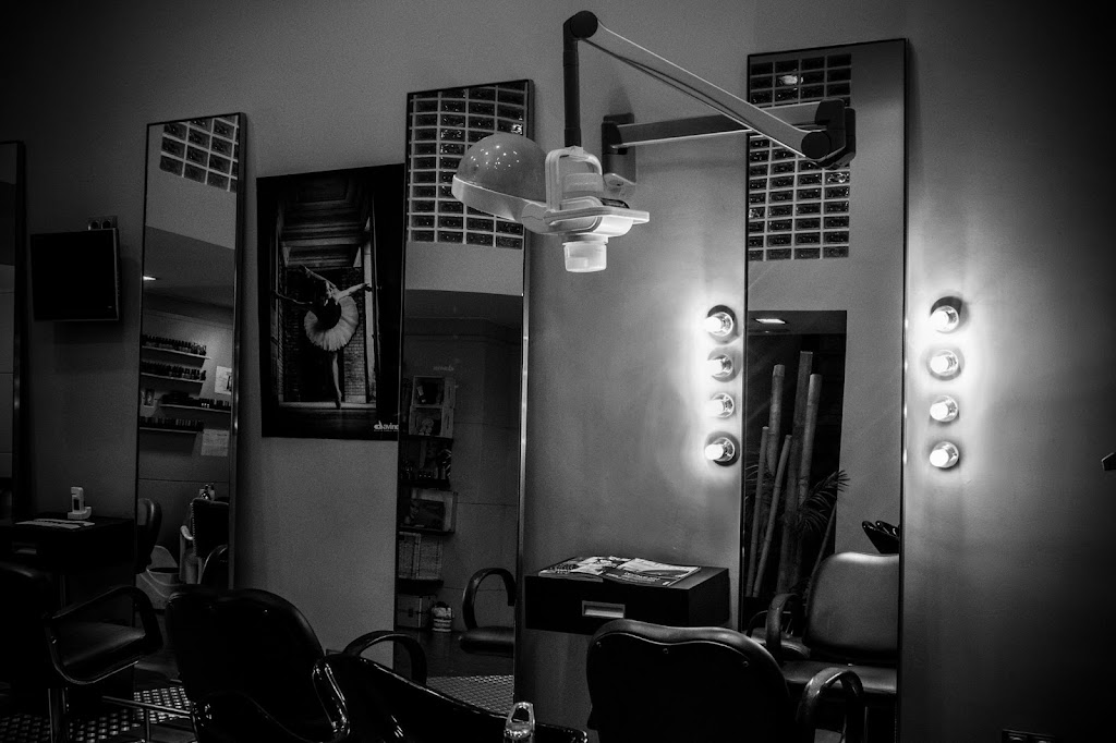 Etyam Salon & Spa — Interior