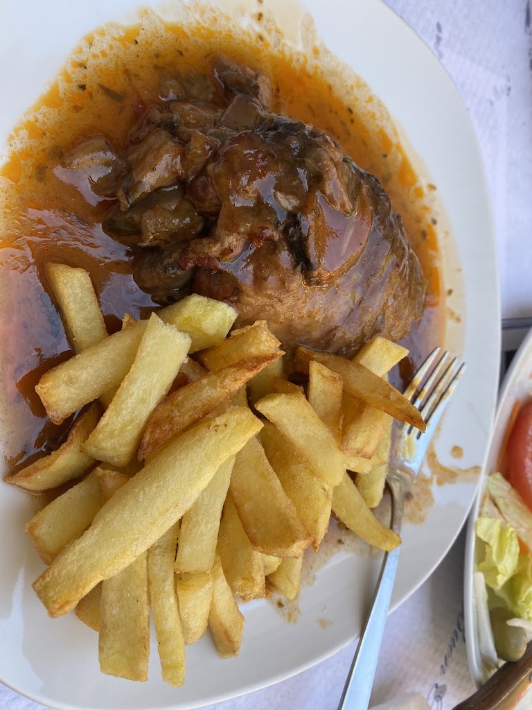 Cafe Bar Los Amigos — Comida y bebida