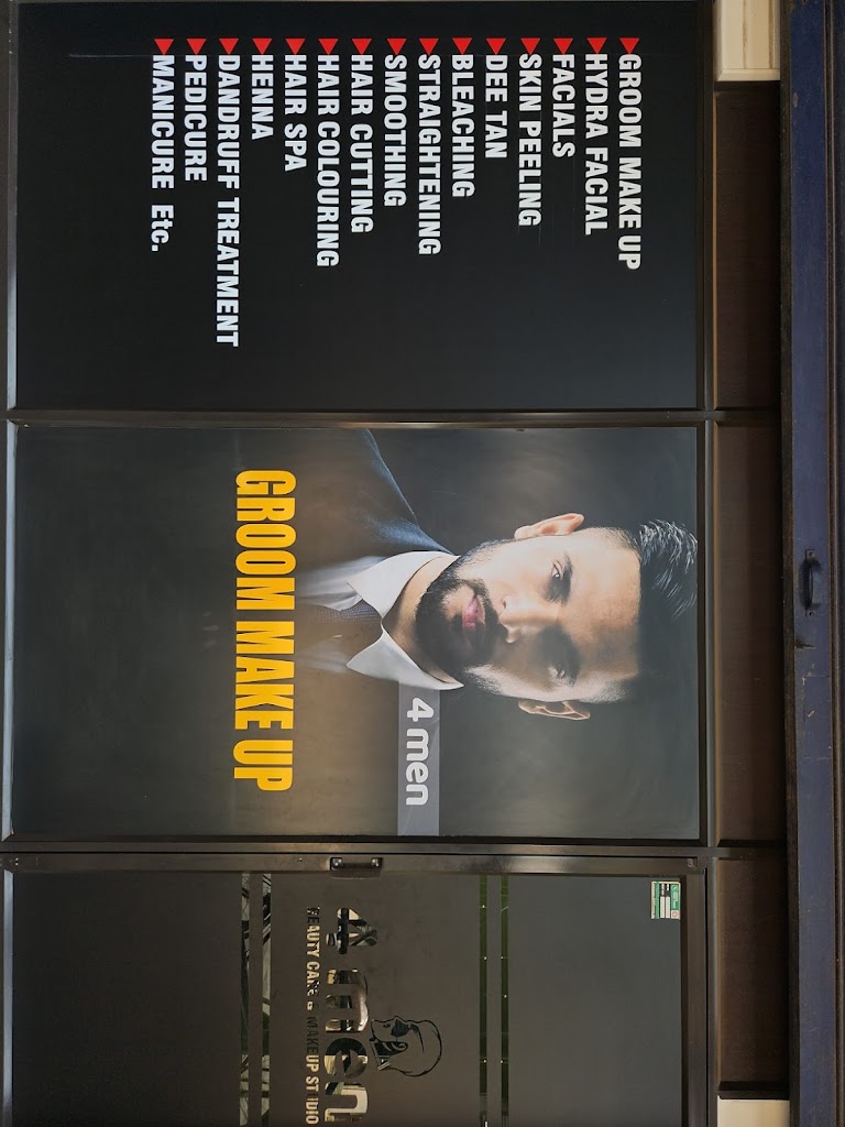 4 Men Beauty Care Makeup Studio Specialised In Groom Make Up