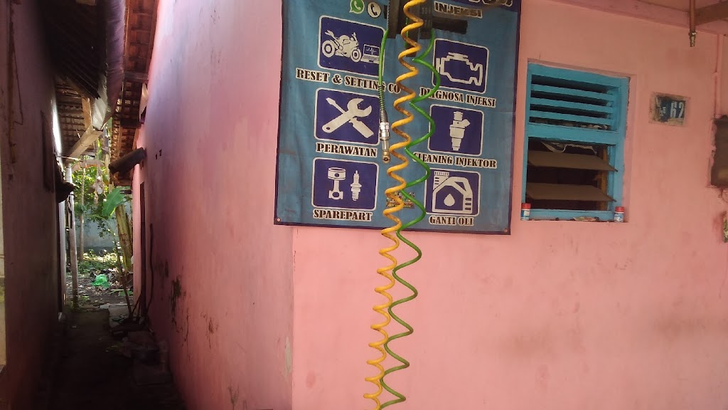 Bengkel an najah motor dan spare parts ,agen EntrepreneurID dan toko baju muslim