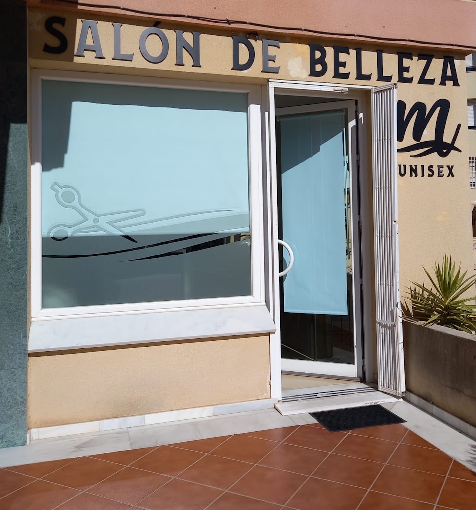 Salon de Belleza M — Exterior