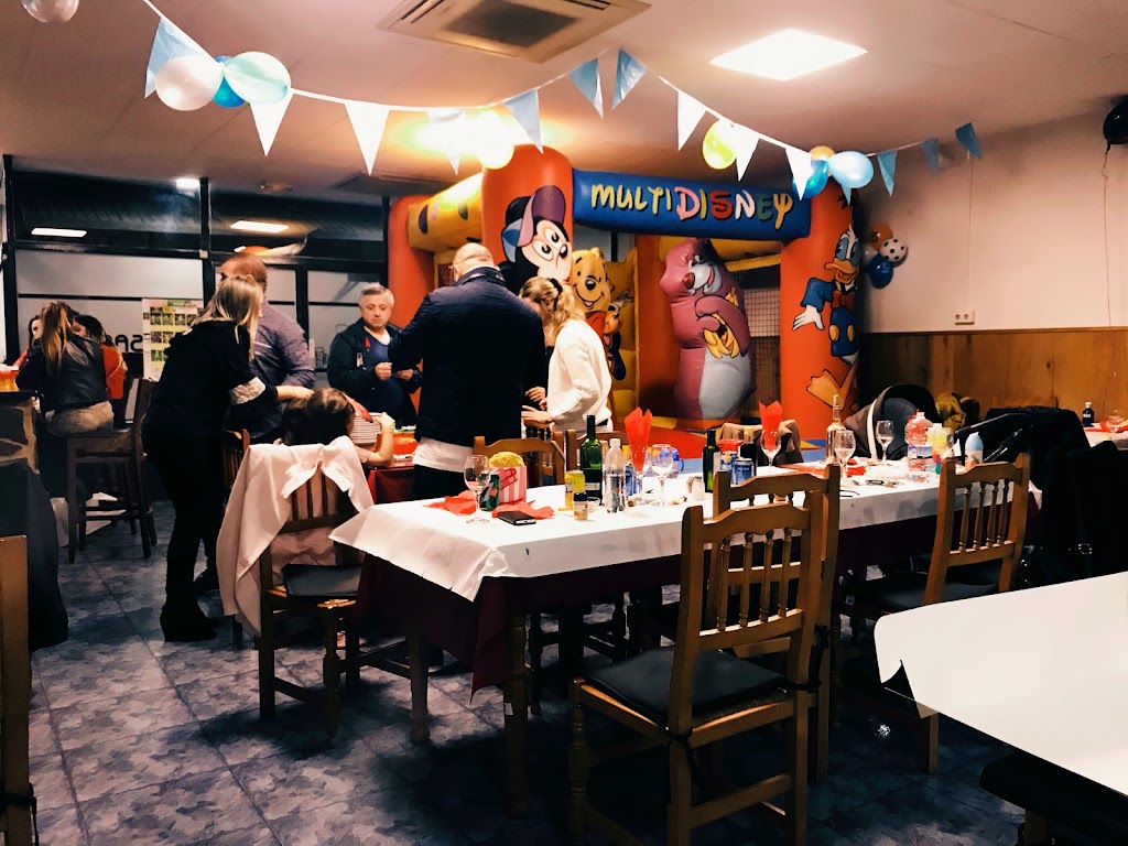 Restaurante Cerveceria Bocateria El Chufy — Ambiente