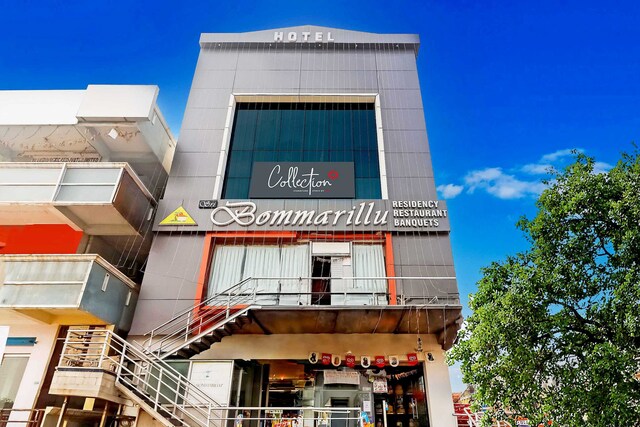 Collection O 68894 Bommarillu Residency Viva Residency