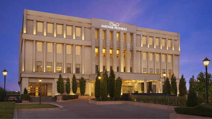 Seyfert Sarovar Premiere