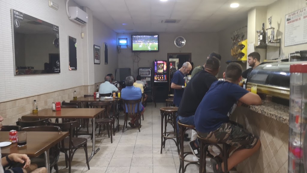 Bar-Cafeteria Rotonda del Tren — Ambiente