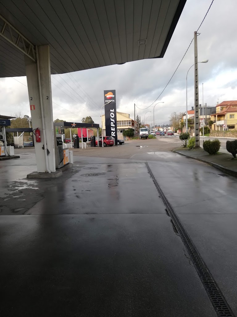 Estacion de Servicio Repsol — Estacion de servicio