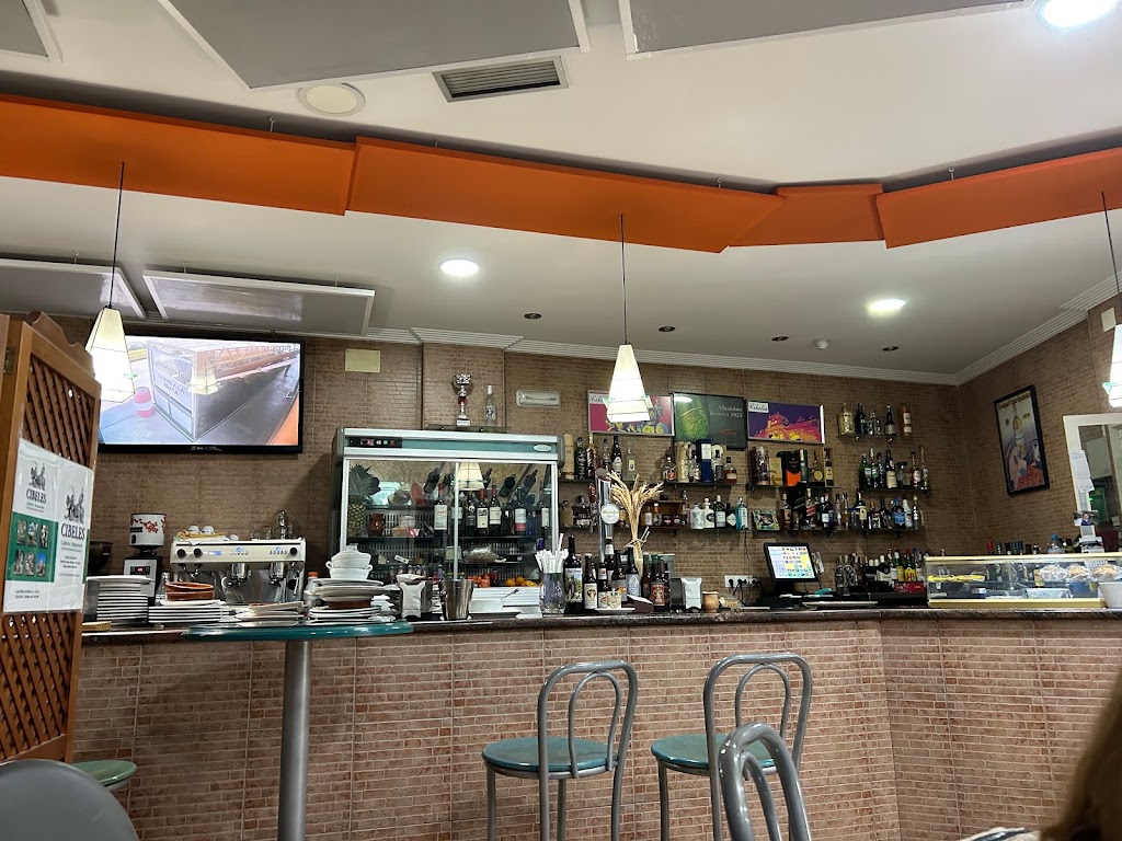 Cafeteria Bar Cibeles — Ambiente