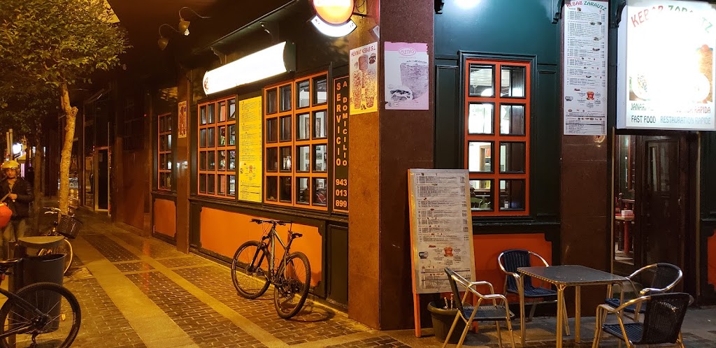 KEBAB ZARAUTZ — Ambiente