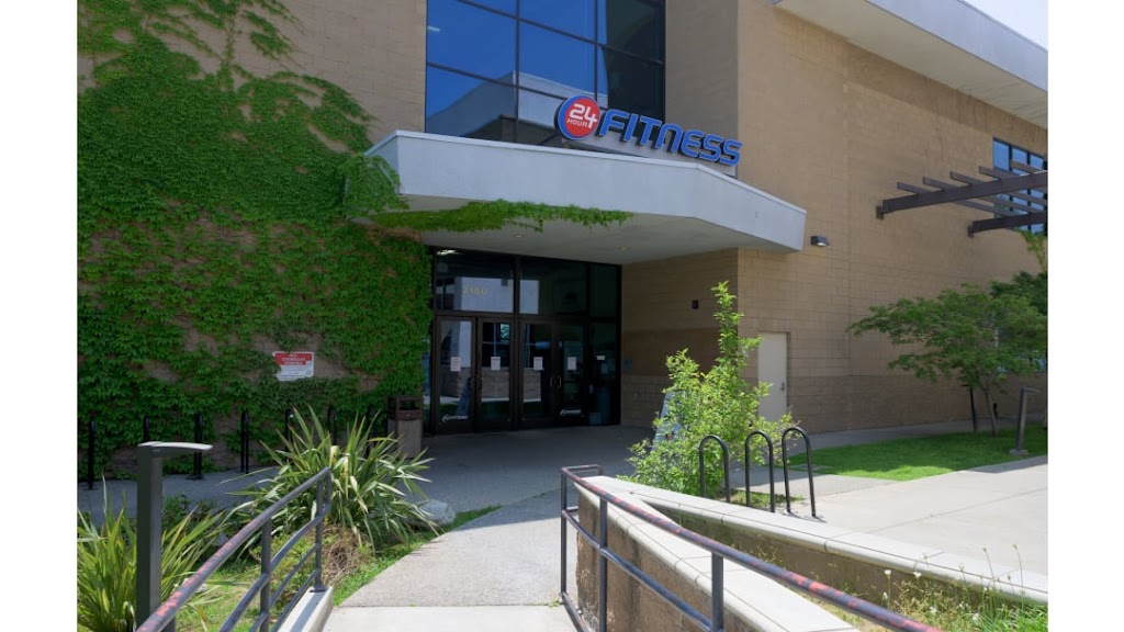  24 Hour Fitness