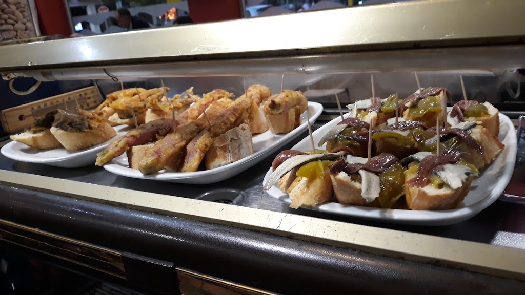 Cafe Sena — Comida y bebida